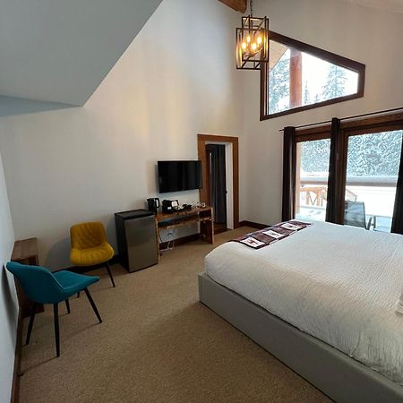 Winston Lodge Golden Eksteriør bilde